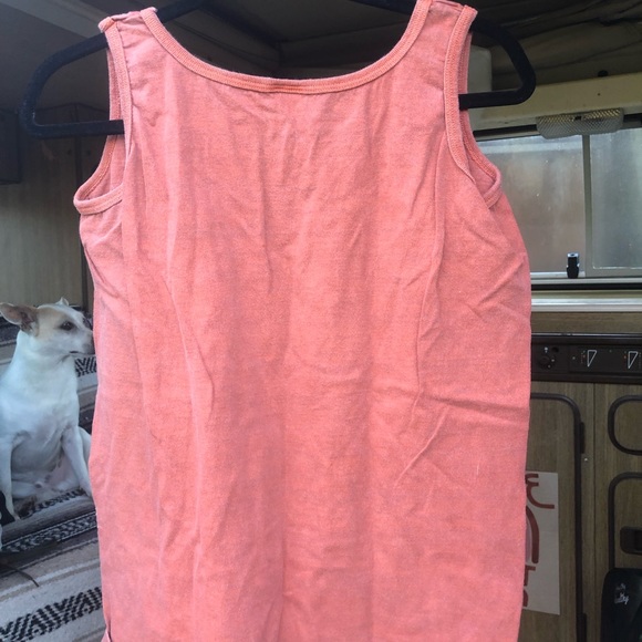 Tank - Picture 3 of 3